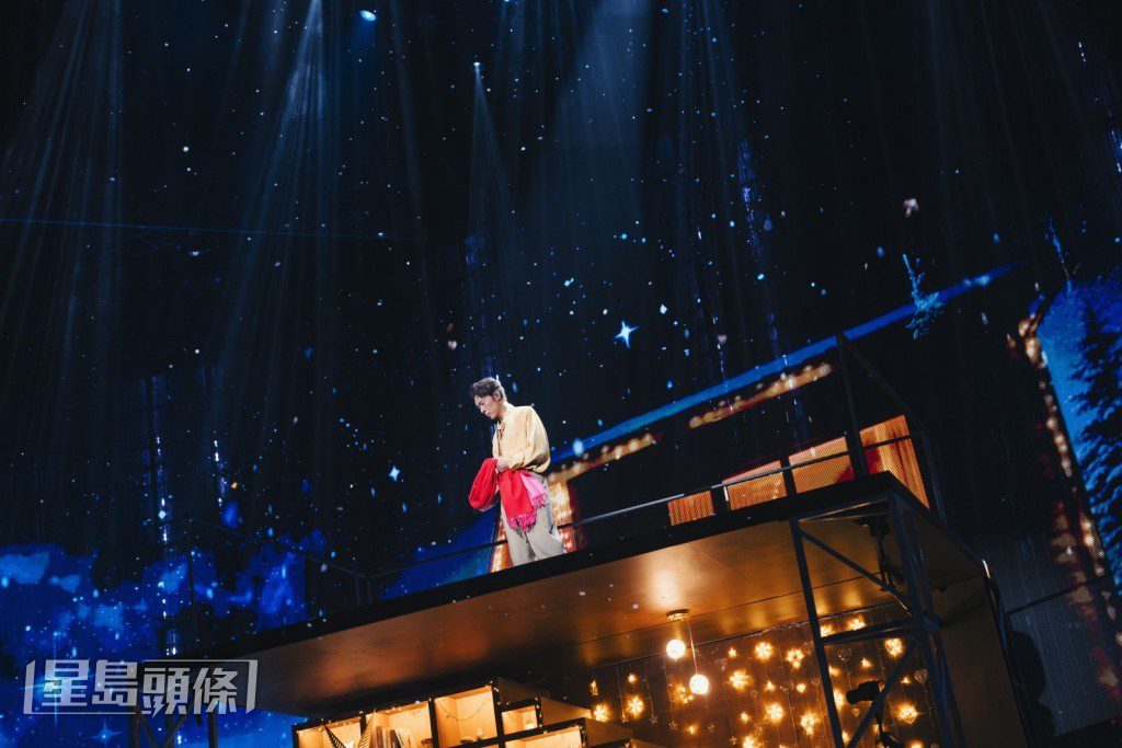 許志安一連三場紅館演唱會,昨晚來到第二場演出。