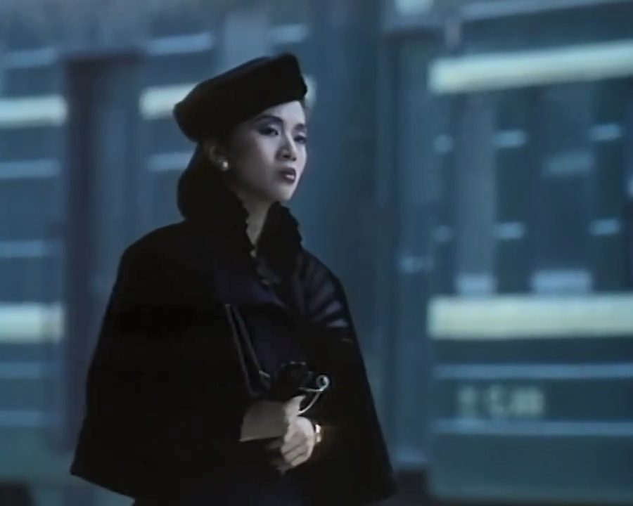 廣告憑一句「不在乎天長地久,只在乎曾經擁有」的金句成為經典。