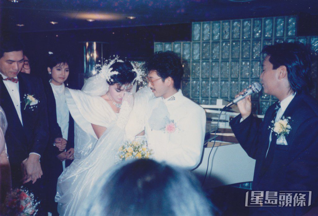 廖安麗與葉青霖於1986年結婚。
