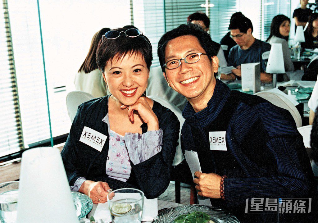 廖安麗與葉青霖於2012年正式離婚。