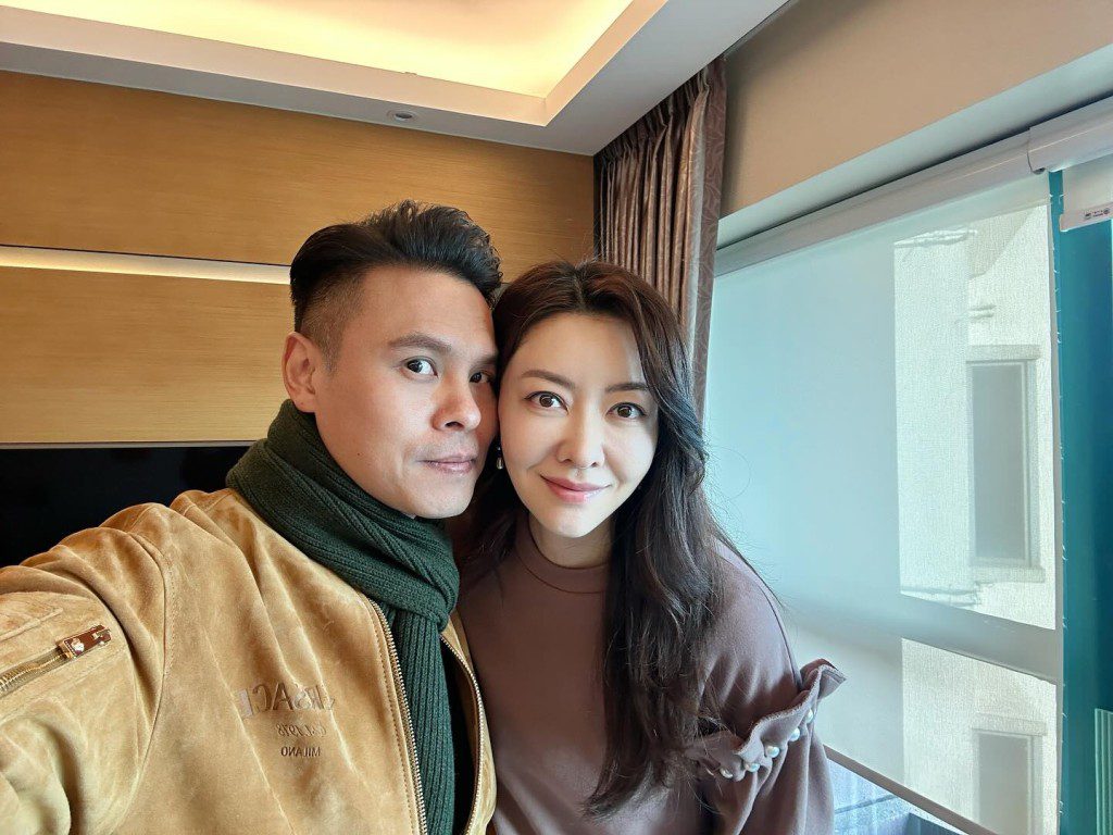 熊黛林與老公郭可頌享受拍拖早餐時光。