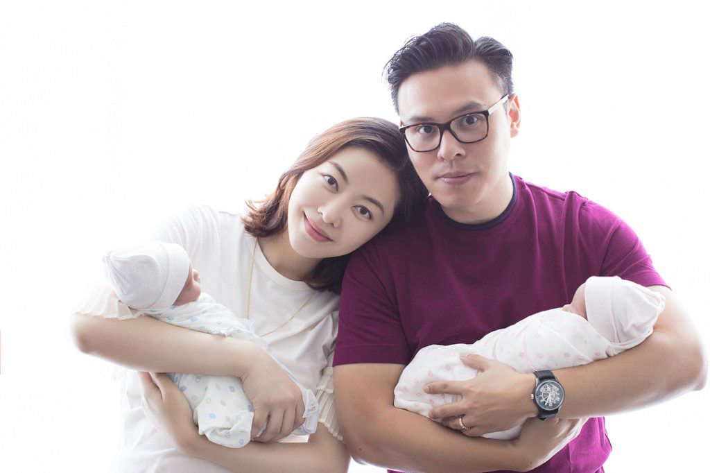 熊黛林於2018年誕下一對異卵雙胞胎女兒Kaylor和Lyvia。