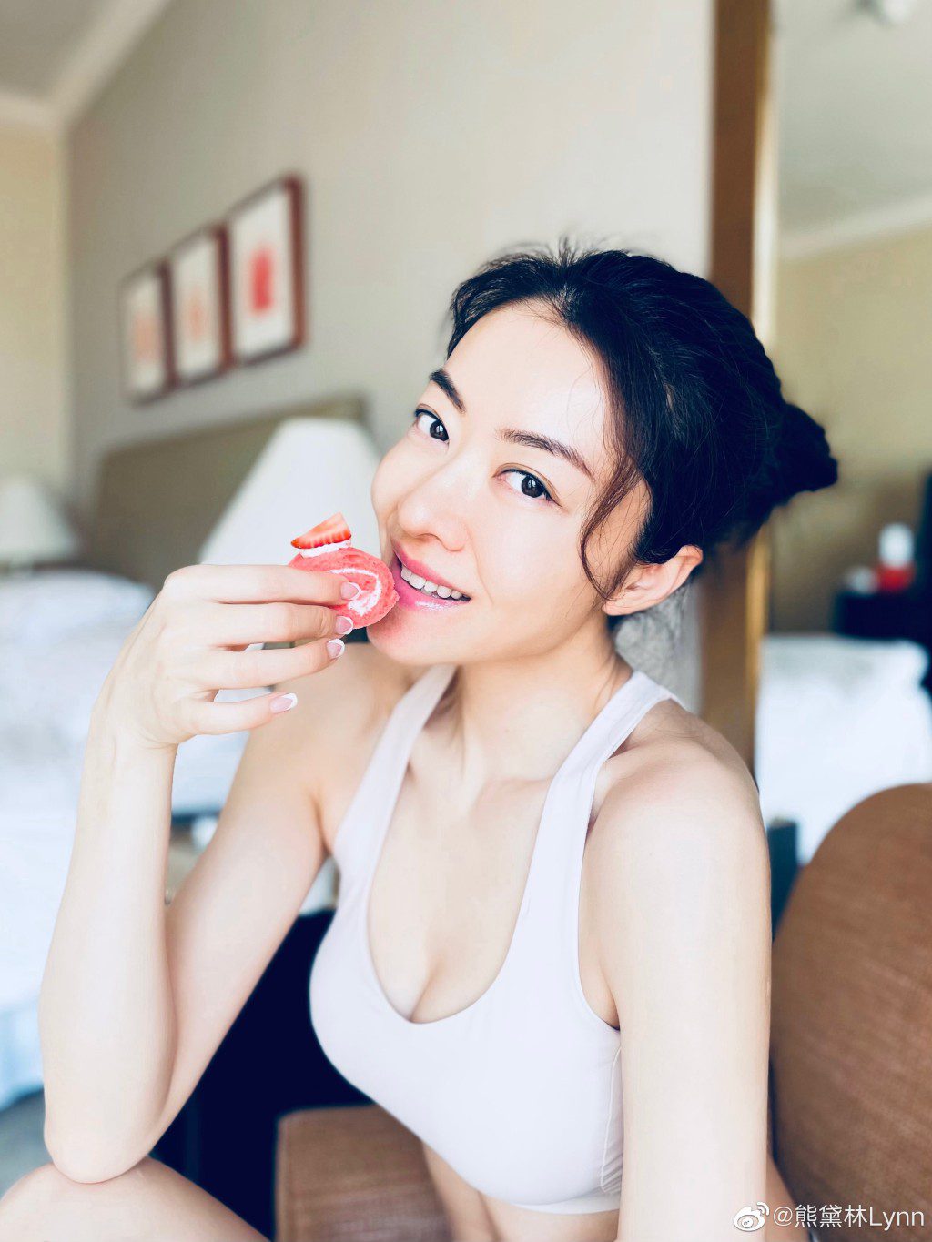 熊黛林上圍豐滿。
