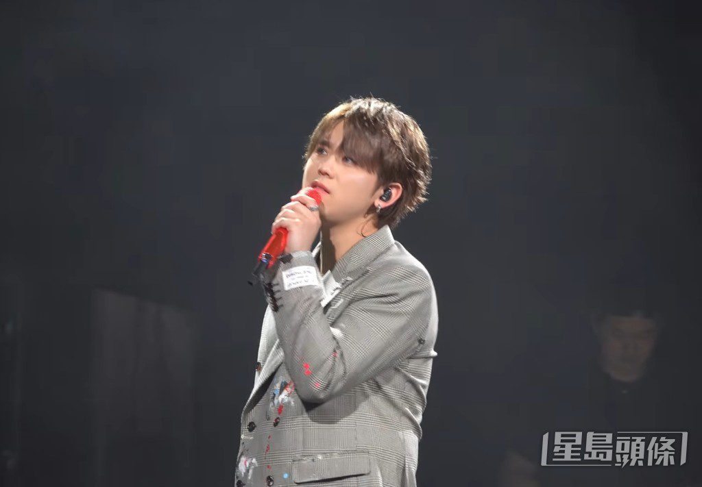他在演唱會第二場中挑戰演繹張學友的經典金曲〈李香蘭〉。