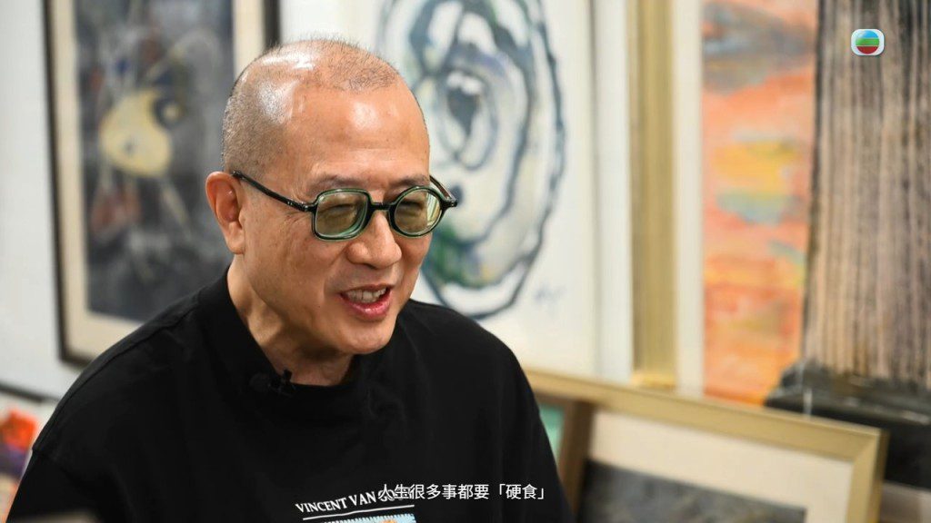 嚴秉泉醫生豁達看待人生起伏。