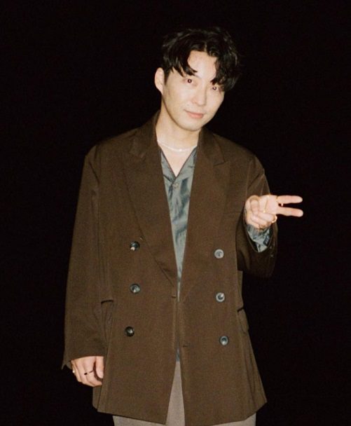 星野源不時分享婚後生活,更有藝人曾目擊新垣結衣親自接他回家,展現恩愛一面。