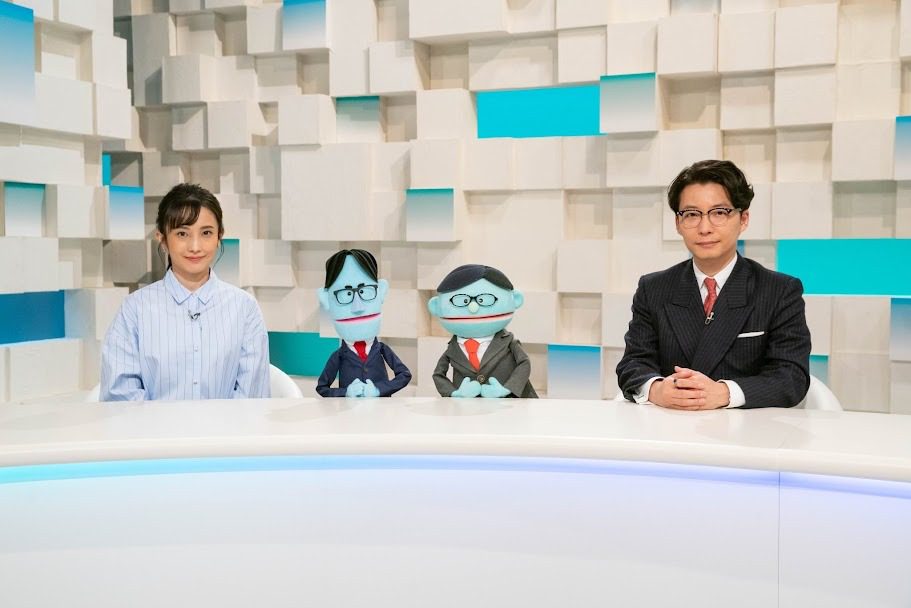 星野源在2020年曾與新婚不久的女主播林田理沙合作主持節目。