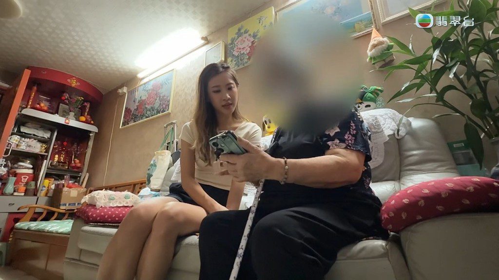 《東張西望》向吳婆婆了解整件事件的來龍去脈。