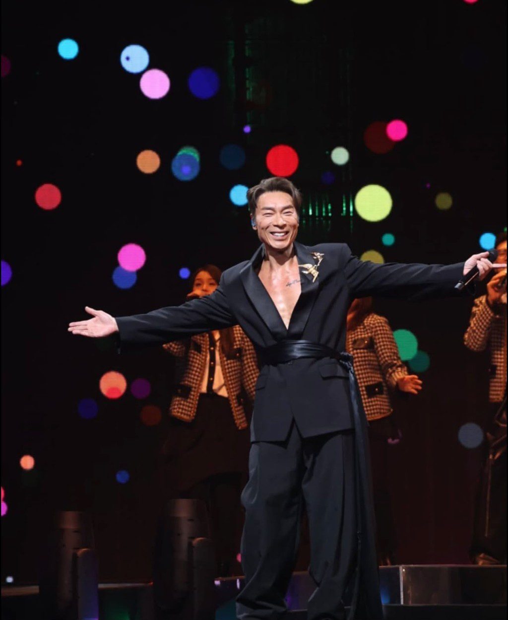 許志安一連三場的紅館演唱會正式圓滿落幕。