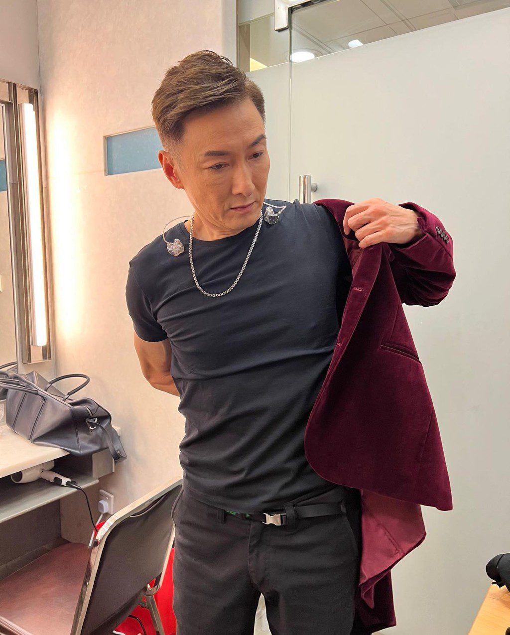 胡渭康身形仍保持得好。