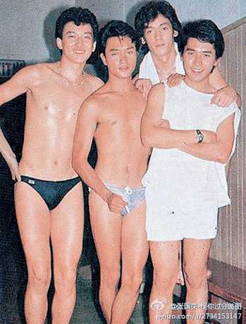 胡渭康入行時未夠16歲。