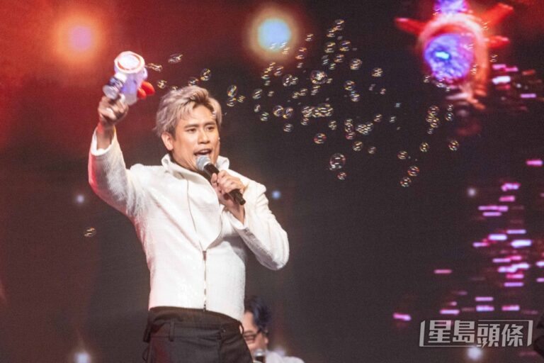 尹景順偕十強《中年好聲音4》伊館首場開唱 周華健《朋友》回望一年扶持