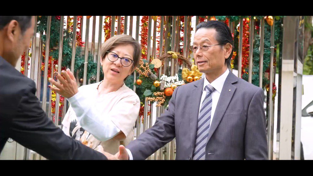 鄧小艾早前將興趣變成事業,與友人在元朗開設寵物一站式會所。