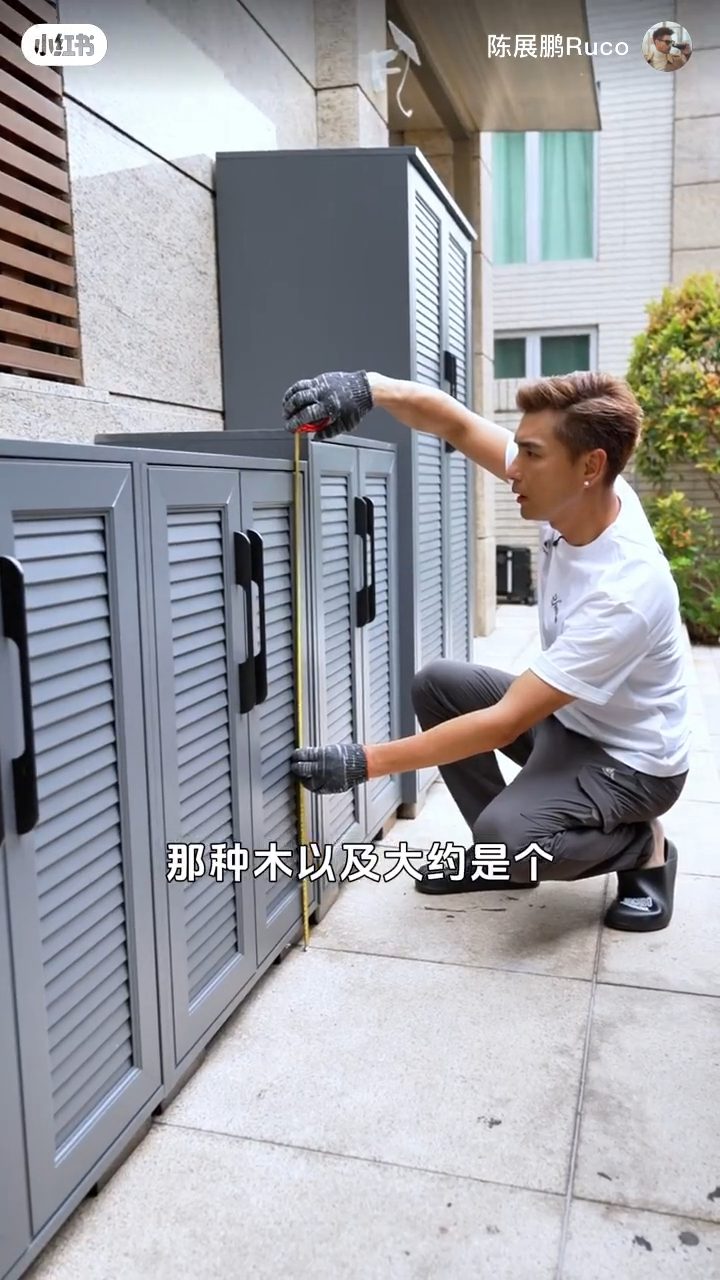 陳展鵬親手打造愛巢,工作包括木工、水電、拆卸、搬運及組裝傢俬。