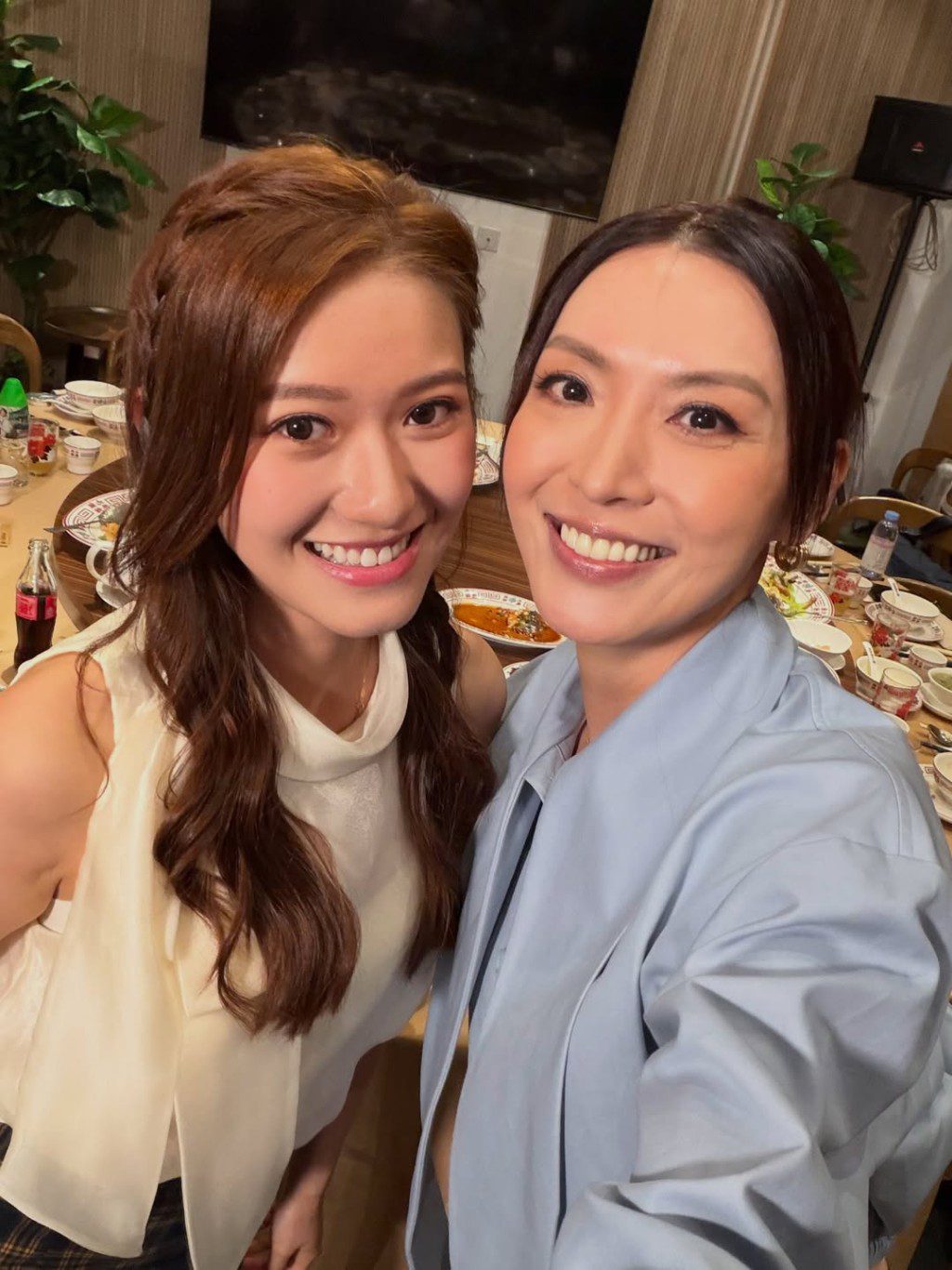 李澤欣與演員陳煒的合照。