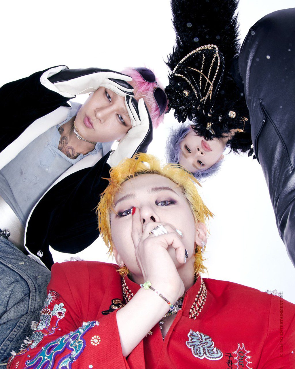 BIGBANG相隔多年再度合體,其世界巡迴演唱會《COSMOS》登陸新加坡,引發全城VIP熱烈期待。