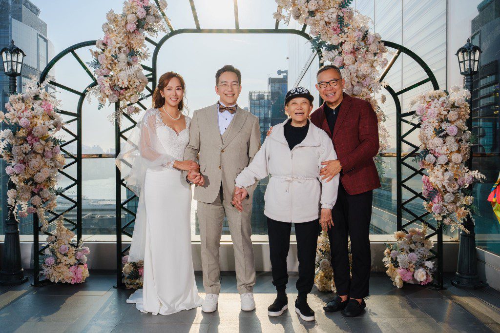 吳幸美邀請了謝偉俊擔任證婚人,白韻琹也有到場出席。