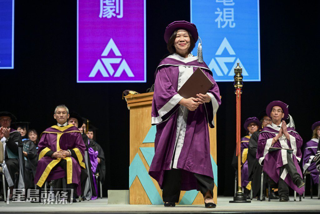 榮譽院士余潔儀女士。