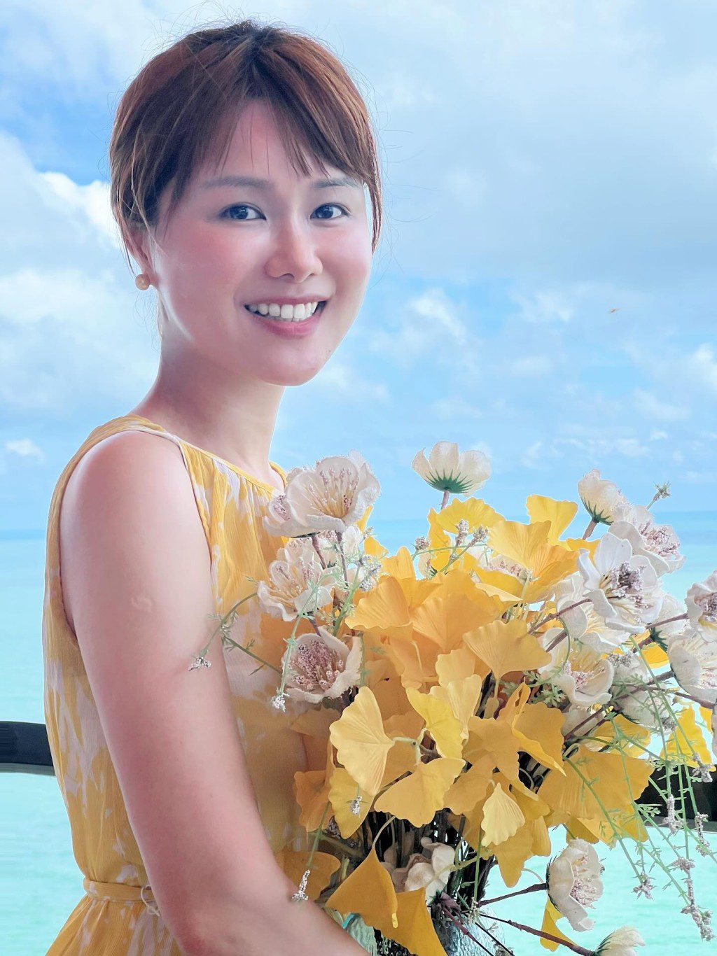 劉思希收到鮮花。