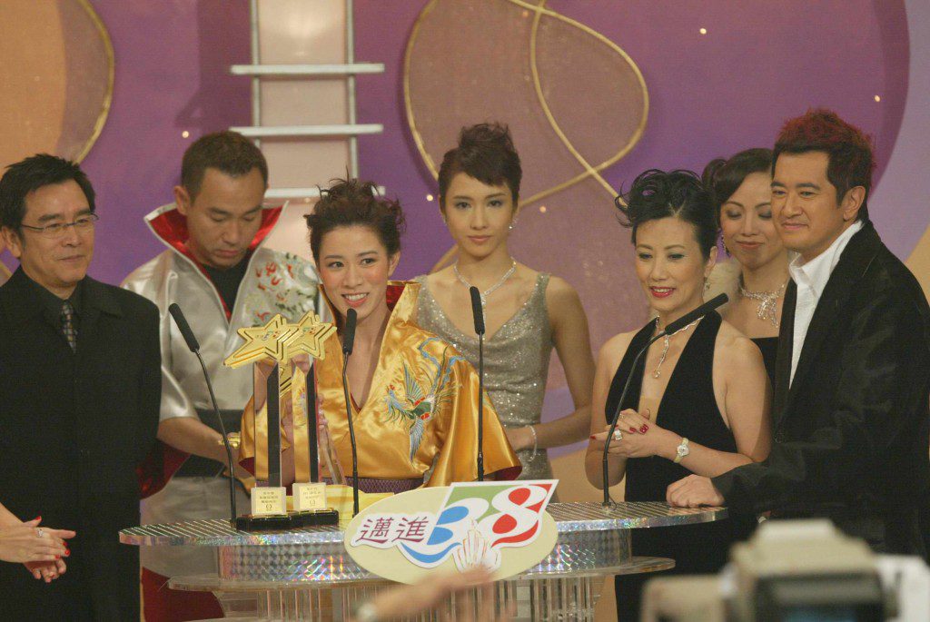 2004年，佘詩曼憑《金枝慾孽》獲得「我最喜愛的電視角色獎」及馬來西亞頒獎禮的「我的至愛女主角」等獎項。