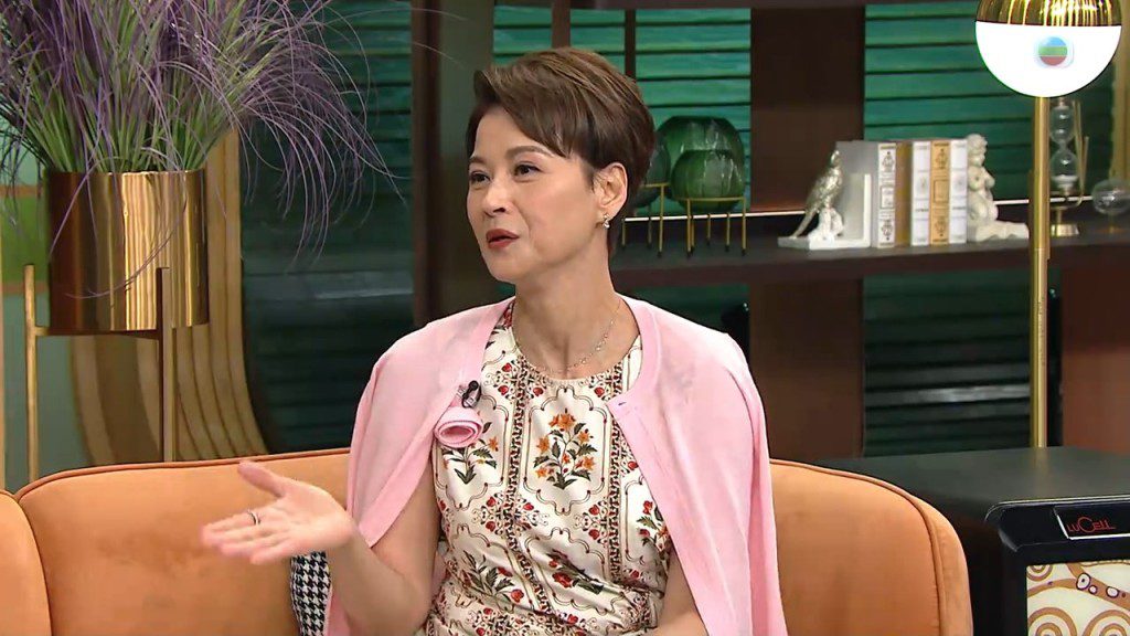 黎燕珊表示拍拖獲仔女支持。