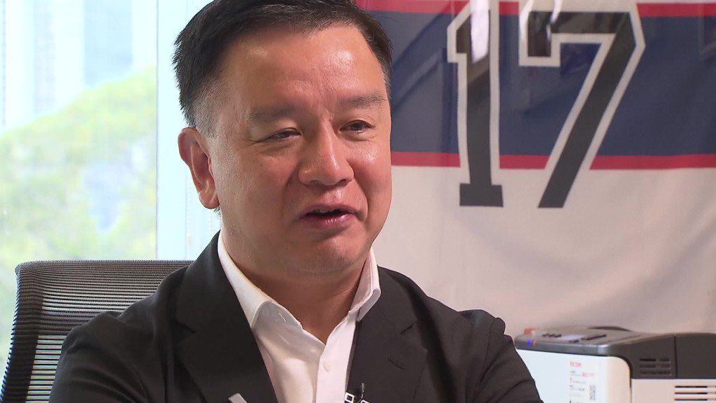回憶起與黃詠儀醫生的點滴，容樹恒醫生在訪問中流下眼淚。