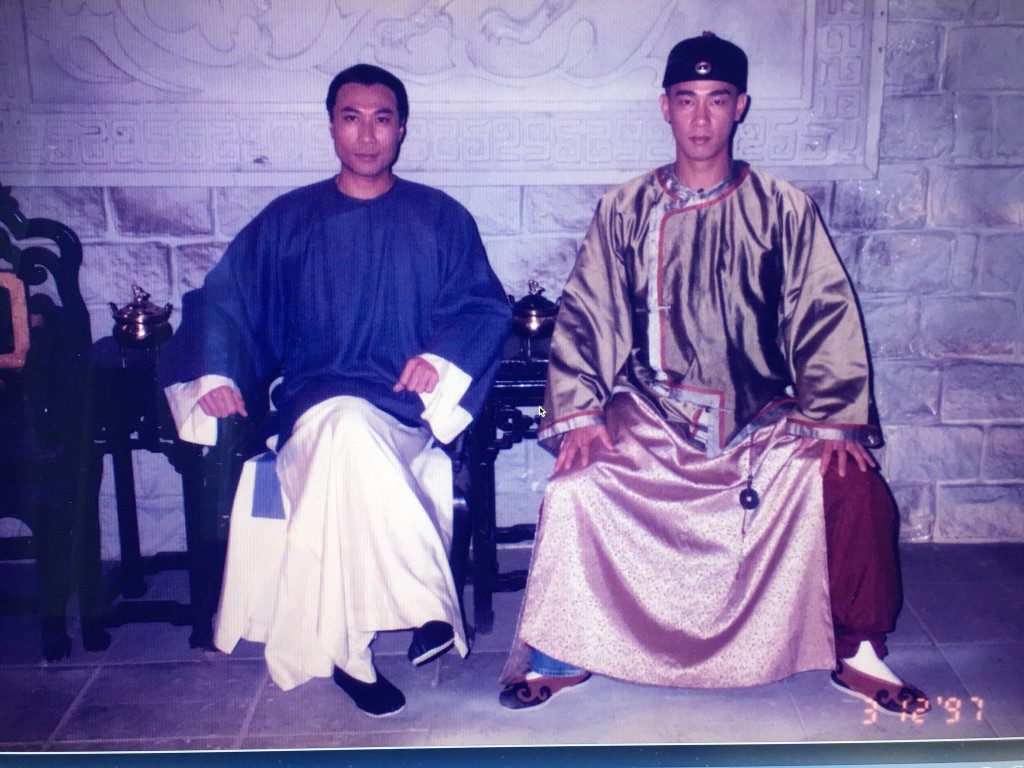 時至今日陳小春仍稱呼夏韶聲為「師父」。