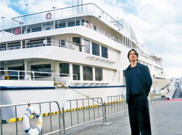山P前日在東京包下郵輪宴請300名粉絲，上月他已在神戶舉行了兩次同類活動。