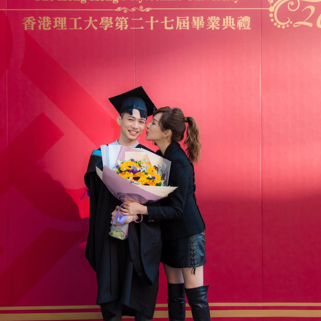 羅霖大仔Nathan已完成學士學位多年。