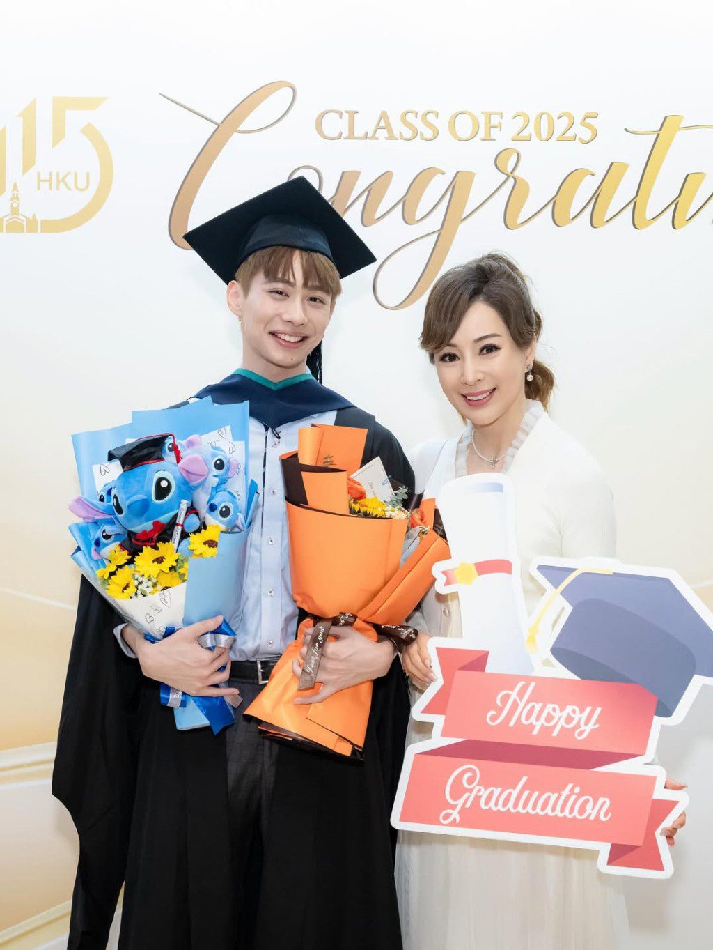 羅霖29歲的大仔劉子榕(Nathan)已完成碩士課程。