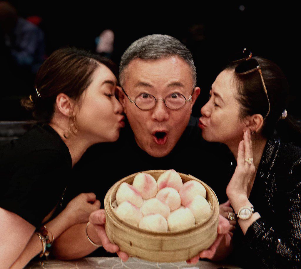 祁文傑艷福不淺。