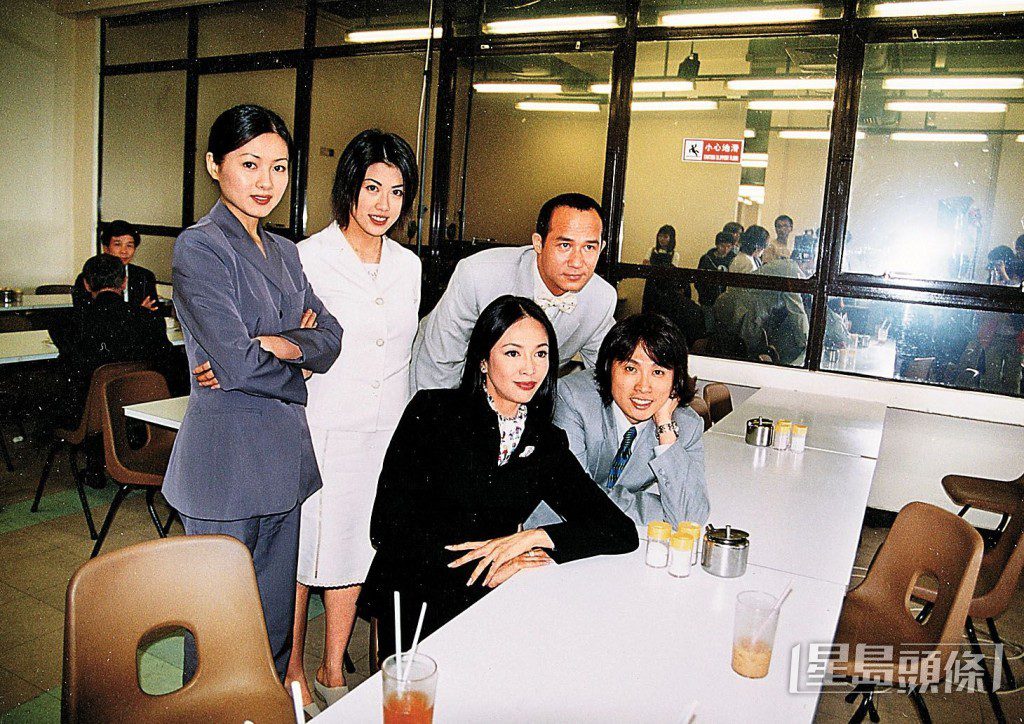 陳彥行跟TVB經典劇《男親女愛》的演員鄭裕玲、黃子華等頗有淵源。