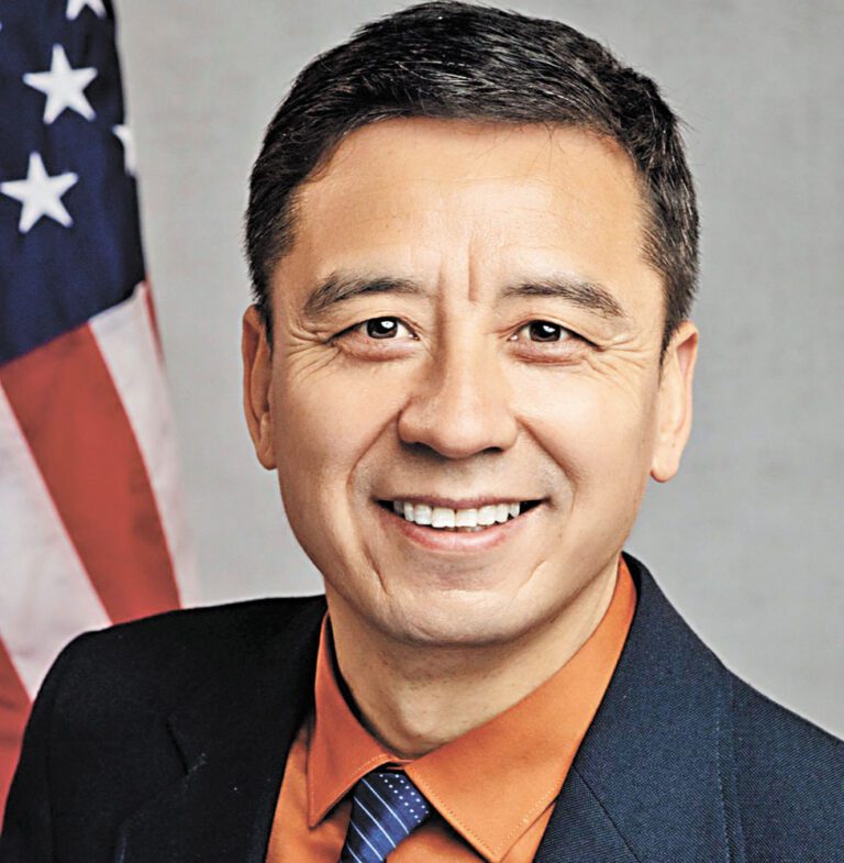 紐約州警警察慈善協會背書賀立寧競選紐約州參議員。賀立寧競選辦公室提供