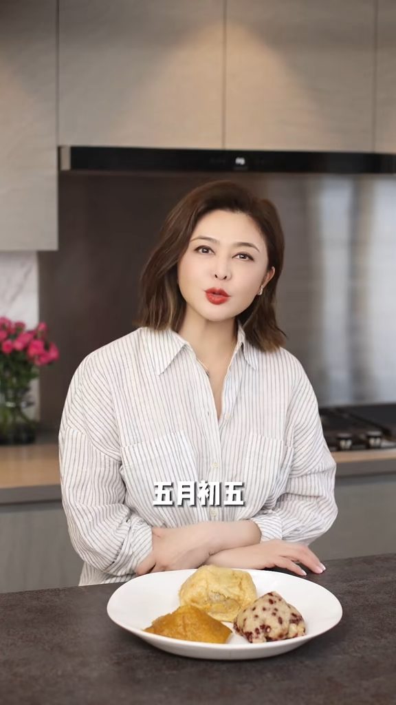 關之琳家中有一個巨型廚房。