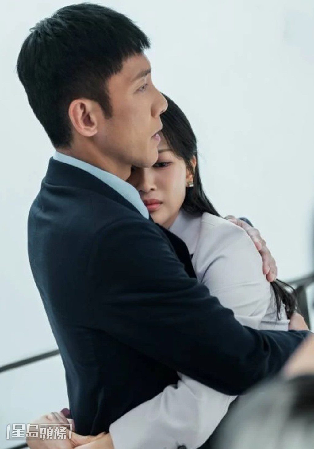 阿康在《夫妻的博弈》中將賤男角色演繹得淋漓盡致,贏得觀眾一致讚賞。