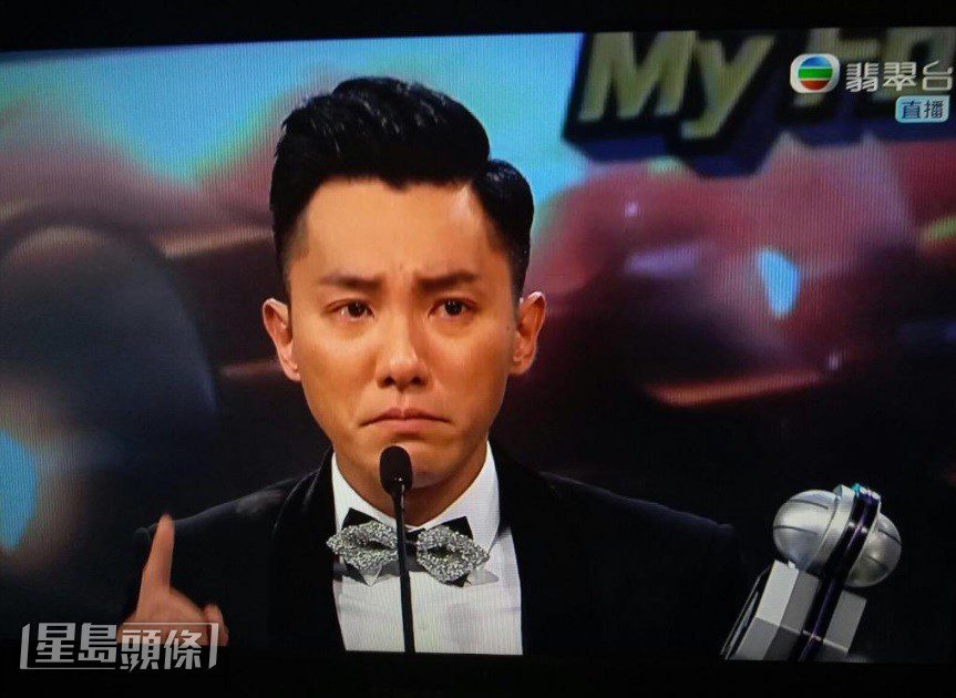阿康曾於《TVB馬來西亞星光薈萃頒獎典禮2016》中奪得飛躍男演員獎,實力備受肯定。