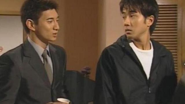 劉愷威(右)1999年拍攝《創世紀》時樣子青澀。