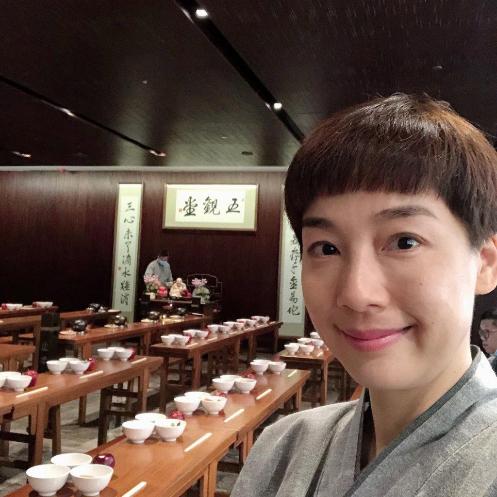 江美儀表示，佛法幫助她徹底改變應對外界攻擊的心態。