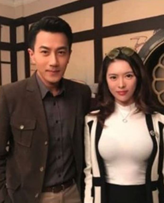 2018年,劉愷威再傳戀上富二代,同年年底楊冪宣布離婚。