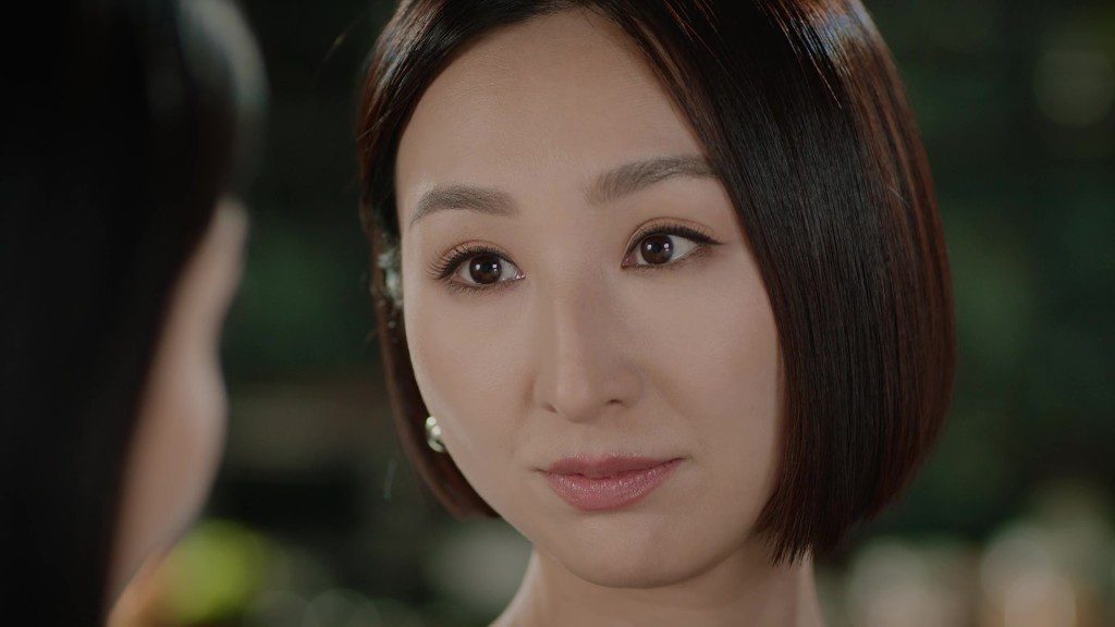 Alice承受了巨大委屈。