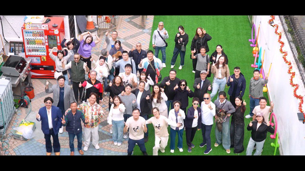 鄧小艾將興趣變成事業,在元朗開設寵物會所,推廣人寵共融。