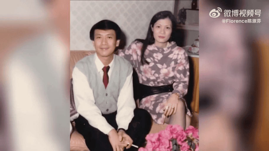 陳淑芬（右）是羅文生前的經理人。