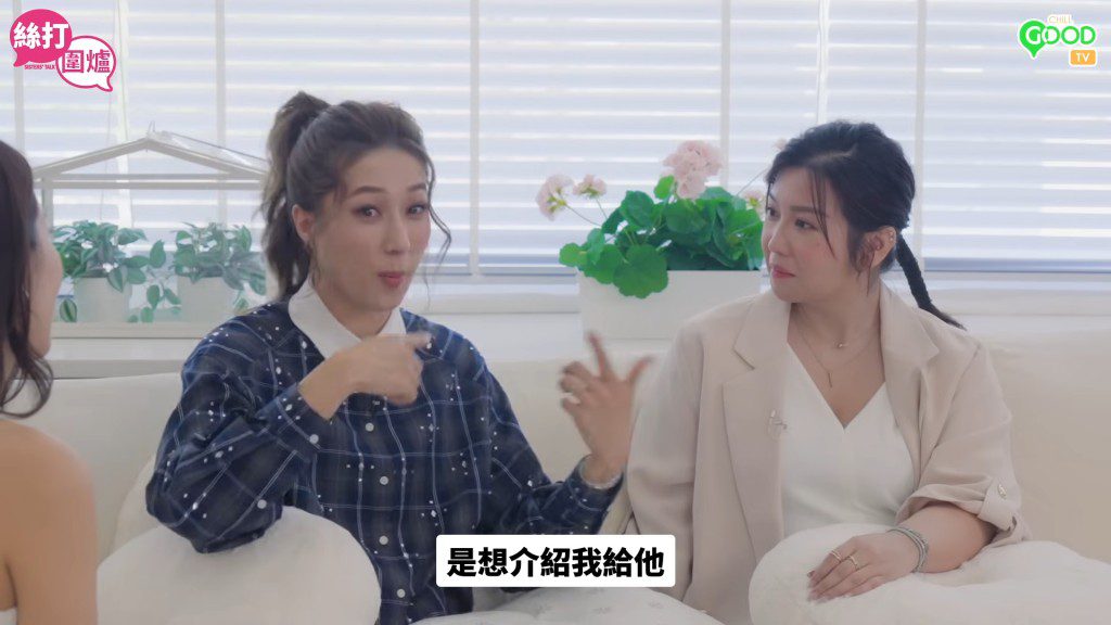 鍾嘉欣早前返港作客節目，透露夫妻生活面對挑戰。