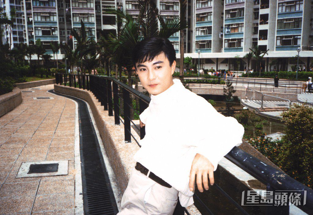 張衞健1984年參加新秀入行。