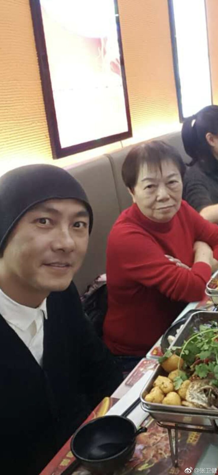 張衞健當時人在內地工作。