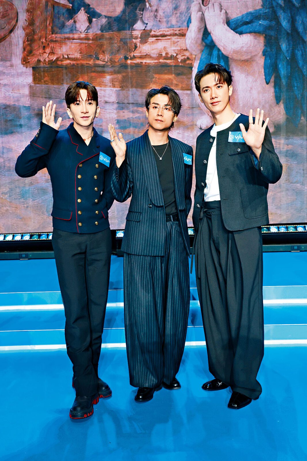 (左起)MIRROR成員Anson Lo、AK、Stanley拍檔出席。