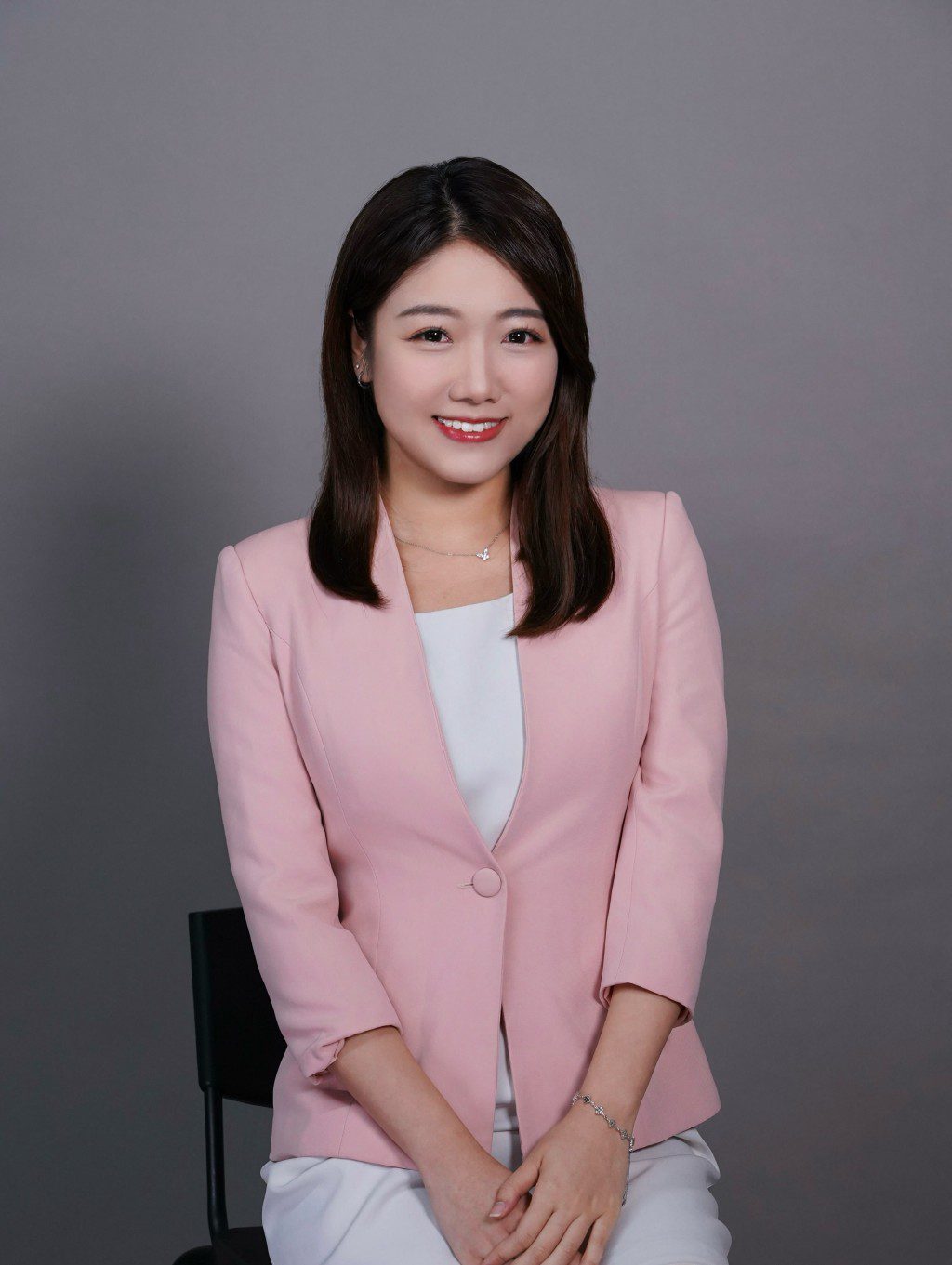 譚詩雅近日分享曾遇不合理要求的往事。