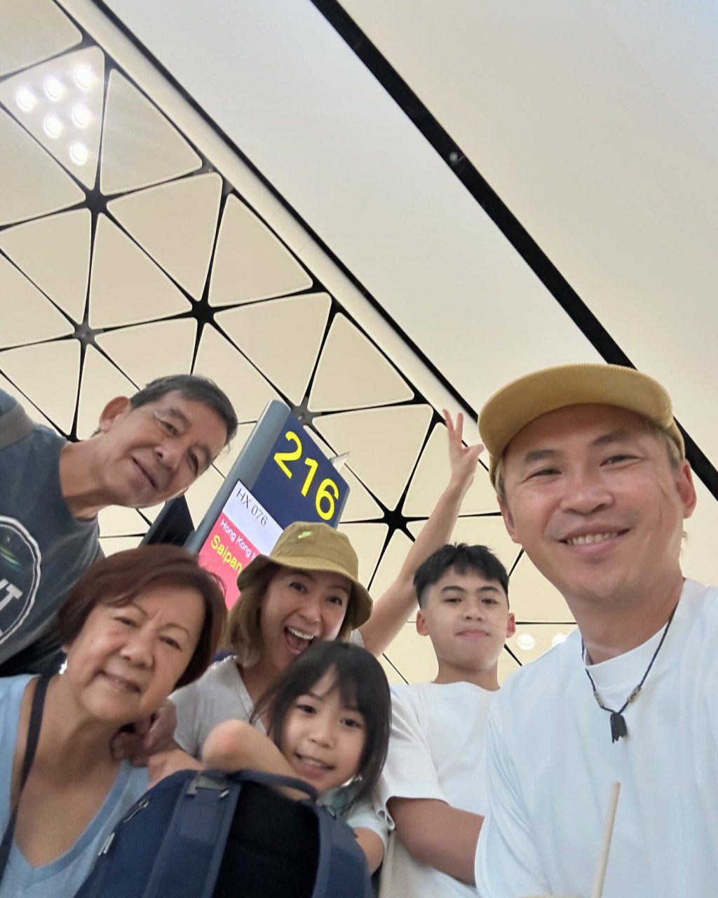 梁芷珮經常帶家人去旅行。