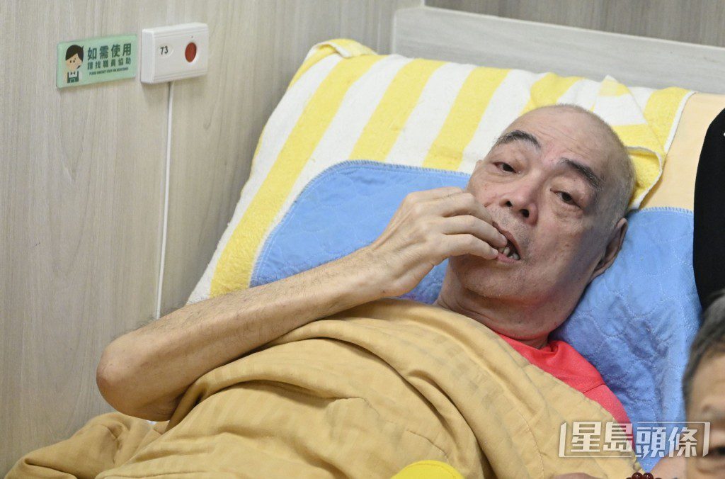 方俊曾指張偉文有長達一年半的時間,未能洗澡及坐起身。