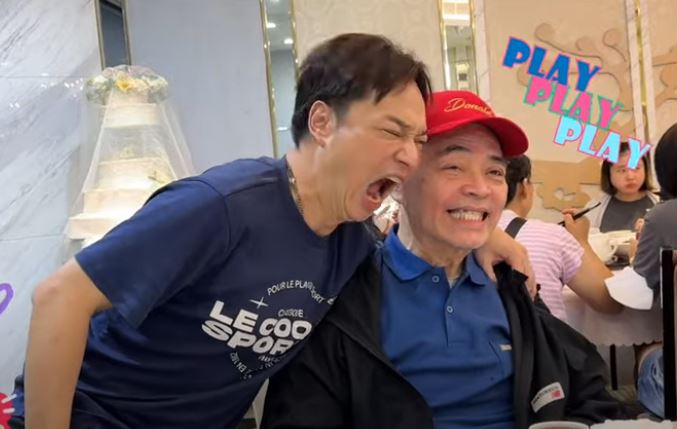 方俊成功逗得張偉文開懷大笑。